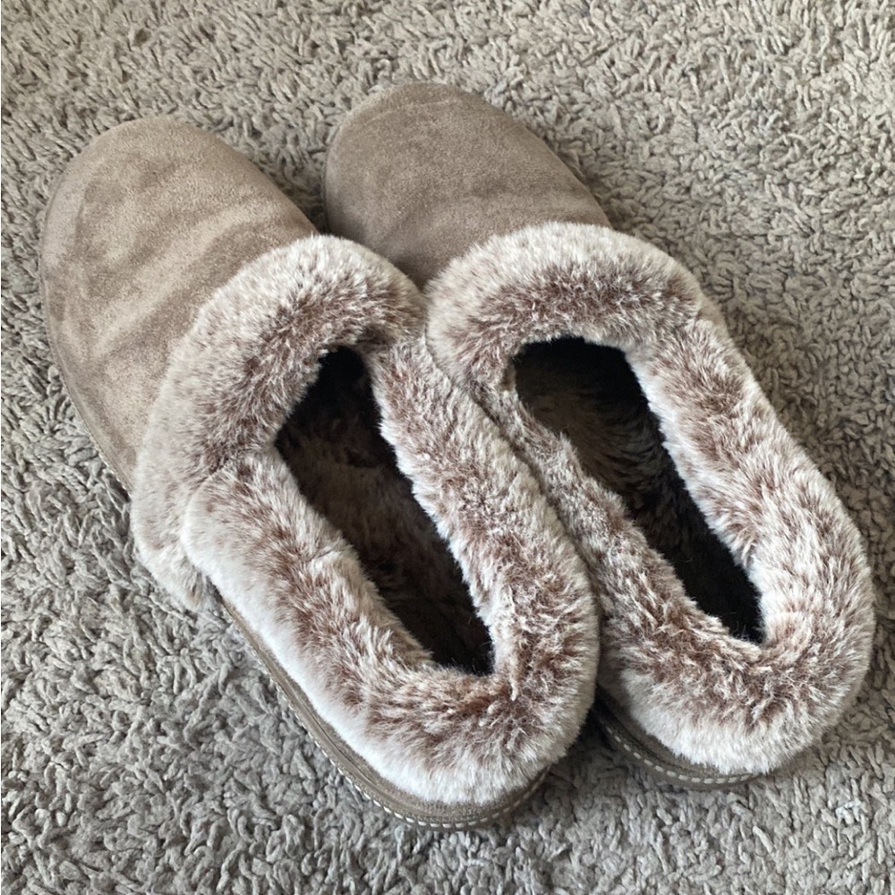 Slippers